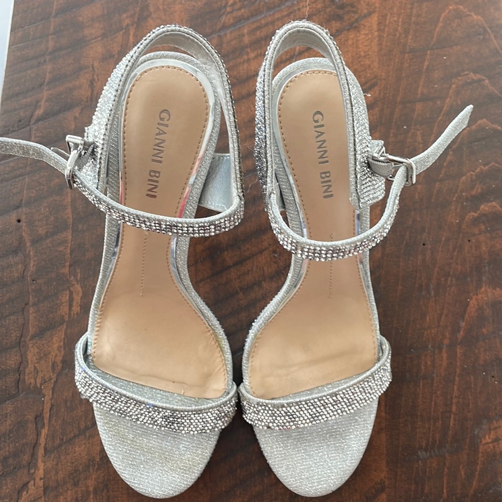 Gianni Bini silver heels
